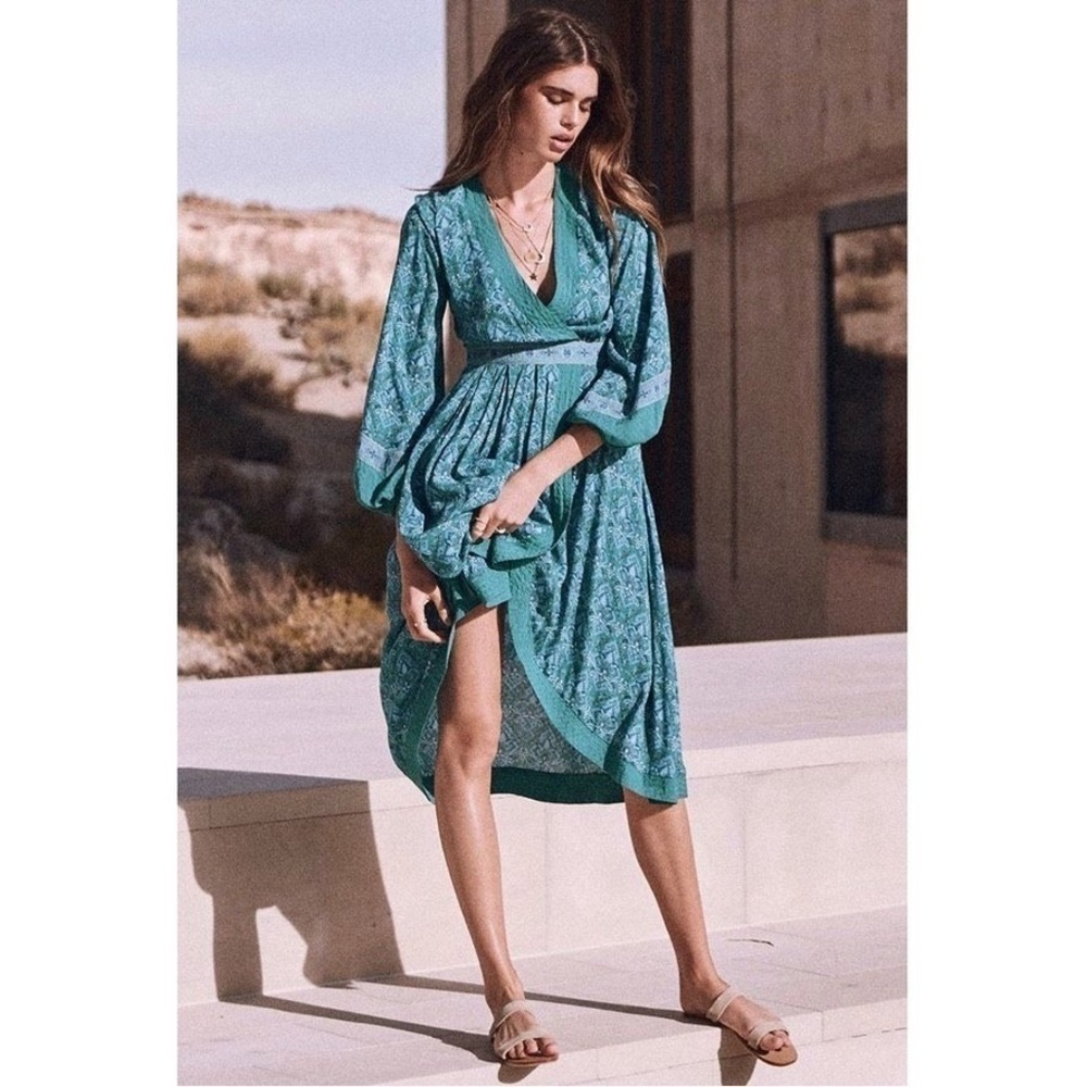 NEW Spell & the Gypsy Jewel Soiree Balloon Sleeve Midi Dress Emerald Blue Medium